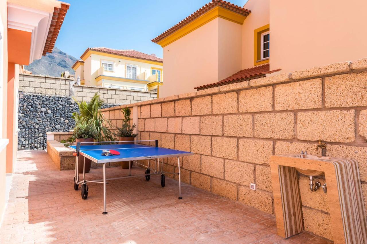 Villa Isotta By Villa Plus Costa Adeje  Bagian luar foto